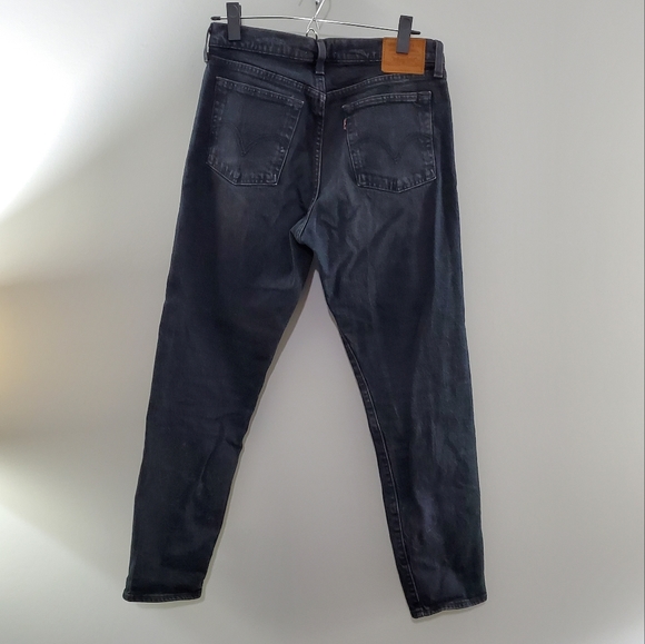 Levi's Wedgie Black Ankle Jeans - Picture 2 of 2
